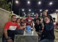 Kepala Gallery IBF Gorontalo, Rahmat Is. Ambo bersama kaum milenial usai memberikan edukasi tetang trading IBF.(F.Istimewa)