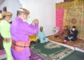 Plt Bupati Boalemo Anas Jusuf didampingi Ketua TP PKK Boalemo Lisna Mohi menghadiri prosesi adat ke tiga camat di masing-masing wilayah pemerintahan.