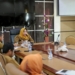 Wakil Bupati Pohuwato, Suharsi Inggrisa saat memimpim rapat persiapan menyambut HUT Pohuwato ke-19. (f. mus/nn)