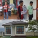 Bupati Hamim Pou didampingi Sekda Ishak Ntoma dan Direktur RSUD Toto Kabila, dr. Serly Daud, dan keluarga Yasin Yusuf meresmikan gedung paviliun Yasin Yusuf, RSUD Toto Kabila, Ahad (20/3/2022). (F.AKP/Diskominfo)