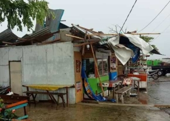 Sejumlah pemukiman warga di kawasan Kota Terpadu Mandiri (KTM) Kecamatan Wonosari Kabupaten Boalemo diterjang angin puting beliung.(F.Istimewa)