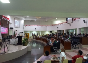 Suasan ruang Rapat di Gedung DPRD Gorontalo sesaat sebelum RDP dimulai. (f. anq/nn)