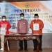 Penjabup Boalemo, Hendriwan besama Ketua DPRD Boalemo, Karyawan Eka Putra Noho menerima predikat WTP dari BPK RI Perwakilan Provinsi Gorontalo.(F.Dok.Pimpinan)