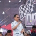 Plt Bupati Gorut, Thariq Modanggu saat membuka GE8 Squad Drag Race Open Tournament di Kabupaten Gorut yang dipusatkan di Jalan Bypass Kecamatan Kwandang, Desa Bulalo, Sabtu (4/6). (Foto : hmskominfo_gorut)