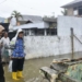 Wali Kota Gorontalo, Marten Taha saat meninjau sejumlah titik rawan banjir. (dok. istimewa)