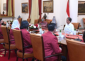 Presiden Joko Widodo menerima pengurus Federasi Panjat Tebing Indonesia (FPTI) di Istana Negara, Jakarta, pada Rabu, 21 September 2022. Foto: BPMI Setpres/Kris