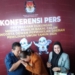 Momen Sungkem Dewi Sartika ke Sang Ayah dan mantap maju DPD untuk periode ketiga. (dok. anq/nn)
