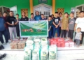 PWI dan Paskhas Gorontalo saat menyambangi Panti Asuhan Al-Amin. (dok. anq/nn)
