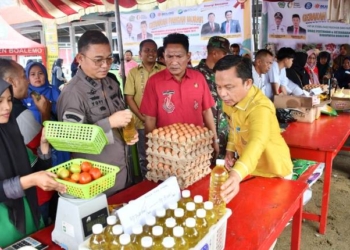 Dinas Pertanian Kabupaten Boalemo menggelar aksi pangan murah bertempat di Pasar Modern Tilamuta.(f.dok.hms)
