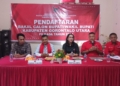 Suasana penjaringan Bakal Calon Bupati dan Wakil Gorontalo Utara di Sekretariat DPC PDIP Gorontalo Utara, Selasa (21/5/2024).