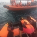 Tim SAR melakukan evakuasi jenazah warga Kwandang yang jatuh dari perahu dan ditemukan meninggal dunia di Perairan Tomilito Gorontalo Utara, Senin (3/6/2024) (Foto: Dok Basarnas)