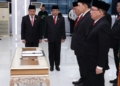 Menteri Nusron Wahid saat melantik pejabat struktural