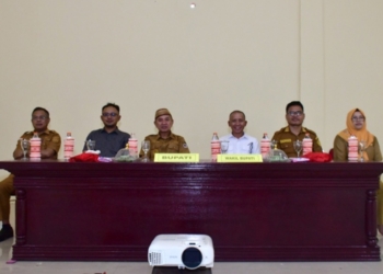Bupati bersama Wakil Bupati Pohuwato saat mengikuti Entry Meeting bersama BPK