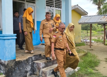 Wabup Iwan Adam tinjau kondisi Sekolah Dasar di Desa Bulili