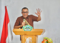Wakil Bupati Boalemo, Lahmuddin Hambali memberikan arahan pada temu masyarakat nelayan.