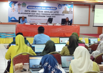 Diknas Kabupaten Boalemo menggelar validasi data anak putus sekolah.(f.dok.pimpinan)