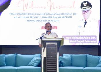 Wabup Iwan Adam saat memberikan sambutan di acara puncak HUT IBI