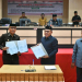 Wakil Bupati Boalemo, Lahmuddin Hambali bersama Ketua DPRD Boalemo, Karyawan Eka Putra Noho menandatangani KUA dan PPAS APBD Perubahan 2025.(f.dok.pimpinan)