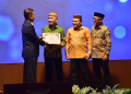 Bupati Pohuwato bersama Wabup terima penghargaan Tindak Lanjut LHP BPK Terbaik I se-Provinsi Gorontalo
