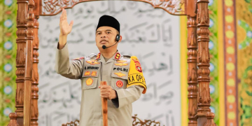 Kapolres Pohuwato, AKBP Busroni saat jadi Khatib