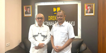 Bupati Saipul diterima langsung oleh Direktur Air Tanah dan Air Baku, Dr. Mohammad Firman, S.T., M.T., di ruang kerjanya, Gedung Sumber Daya Air