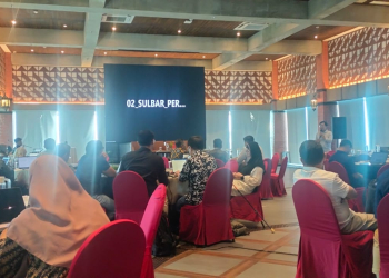 FGD yang diikuti perwakilan Dinas Tenaga Kerja ESDM dan Transmigrasi Provinsi Gorontalo