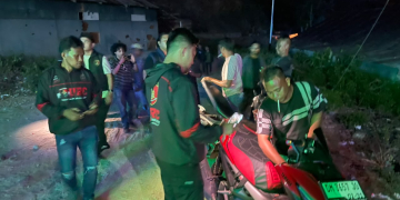 Tim URC Gabungan Ditreskrimum Polda Gorontalo dan Satreskrim Polresta Gorontalo Kota saat melaksanakan patroli tengah malam di sejumlah titik rawan di wilayah Kota Gorontalo.