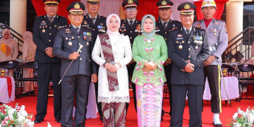 Kapolres dan petinggi polres Pohuwato foto bersama usai upacara bendera