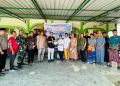 Penyerahan bantuan motor tiga roda oleh Pertamina Patra Niaga Regional Sulawedi di kelurahan Kolakaasi, Kabupaten Kolaka Sulawesi Tenggara.