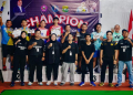 Foto bersama panitia dan peserta juara