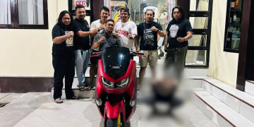 Terduga pelaku saat diamankan tim URC Polresta Gorontalo Kota.