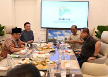 Gubernur Gusnar Ismail saat menemui Menteri Perencanaan Pembangunan Nasional/Kepala Badan Perencanaan Nasional (PPN/Bappenas) Rachmat Pambudy, Selasa (28/9/2026).