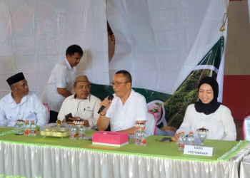 Wabup Boalemo, Lahmuddin Hambali membuka FGD bersama Badan Pertanahan yang dihadiri kalangan masyarakat petani.(f.dok.pimpinan)