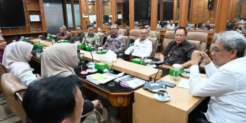 Pemprov Gorontalo dan Pemkab Bone Bolango diterima oleh Direktur Jenderal Konservasi Sumber Daya Alam dan Ekosistem (KSDAE) Kementerian Kehutanan Satyawan Pudyatmoko di Gedung Manggala Wanabakti, Jakarta, Selasa (29/9/2026).