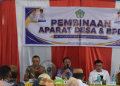 Bupati Boalemo, Rum Pagau didampingi Wabup Lahmuddin Hambali bersama Ketua DPRD Boalemo, Karyawan Eka Putra Noho pada rapat bersama pemerintah Kecamatan Mananggu dan kepala desa.(f.dok.pimpinan)