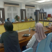 Gubernur Gorontalo Gusnar Ismail saat memimpin rapat bersama Inspektorat Provinsi Gorontalo.